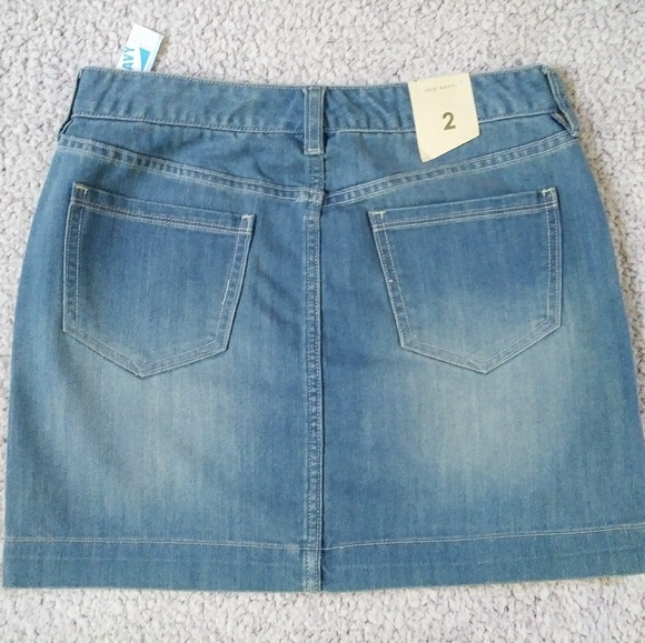 Light Blue Faded Denim Miniskirt, Old Navy - Picture 5 of 7